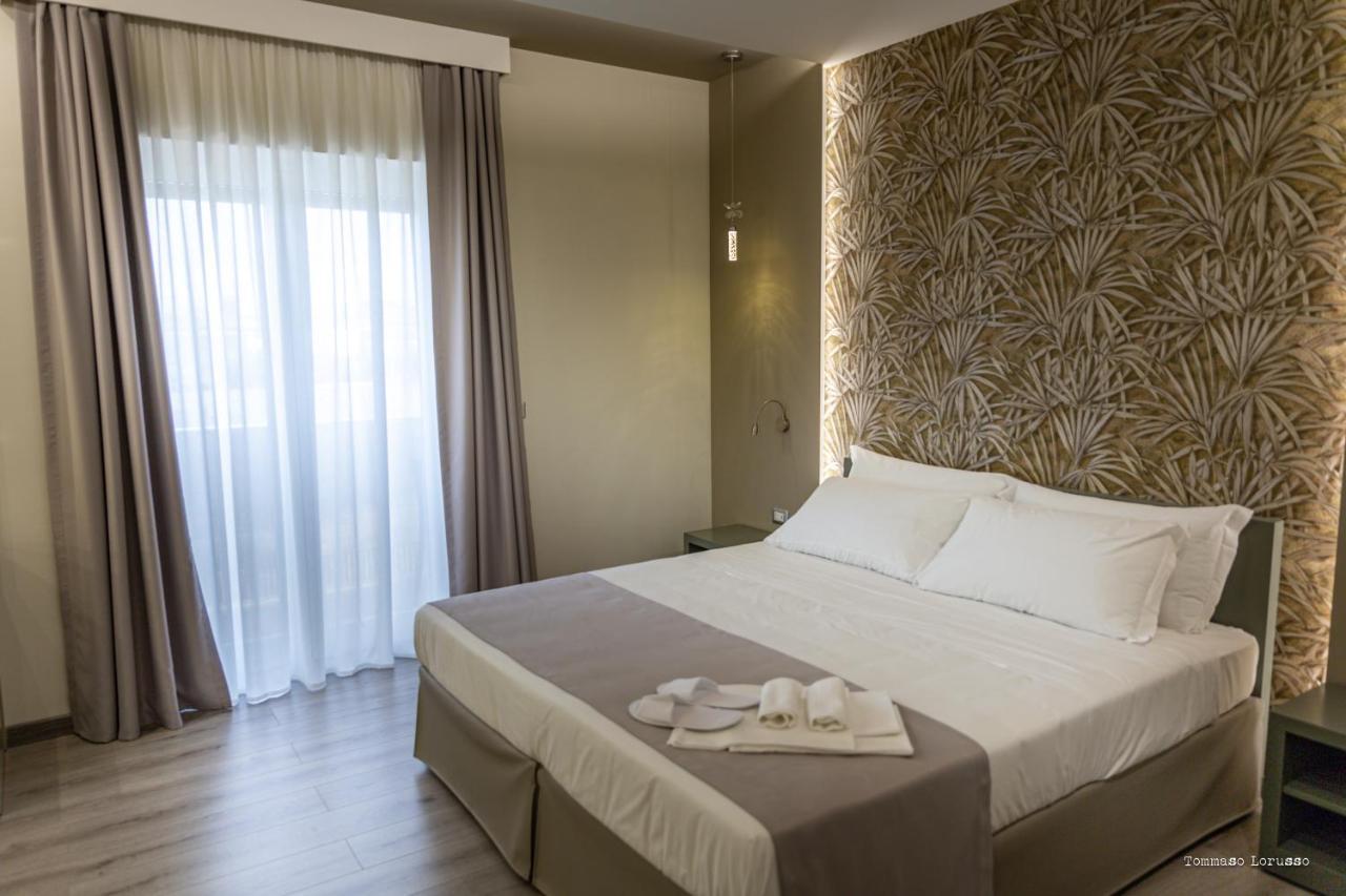 Holygold Suite **** Trinitapoli Exterior photo